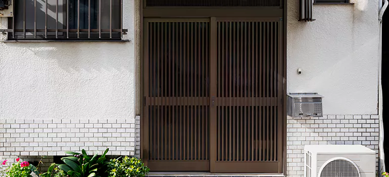 Bifold Louvre Doors in Coral Terrace, FL